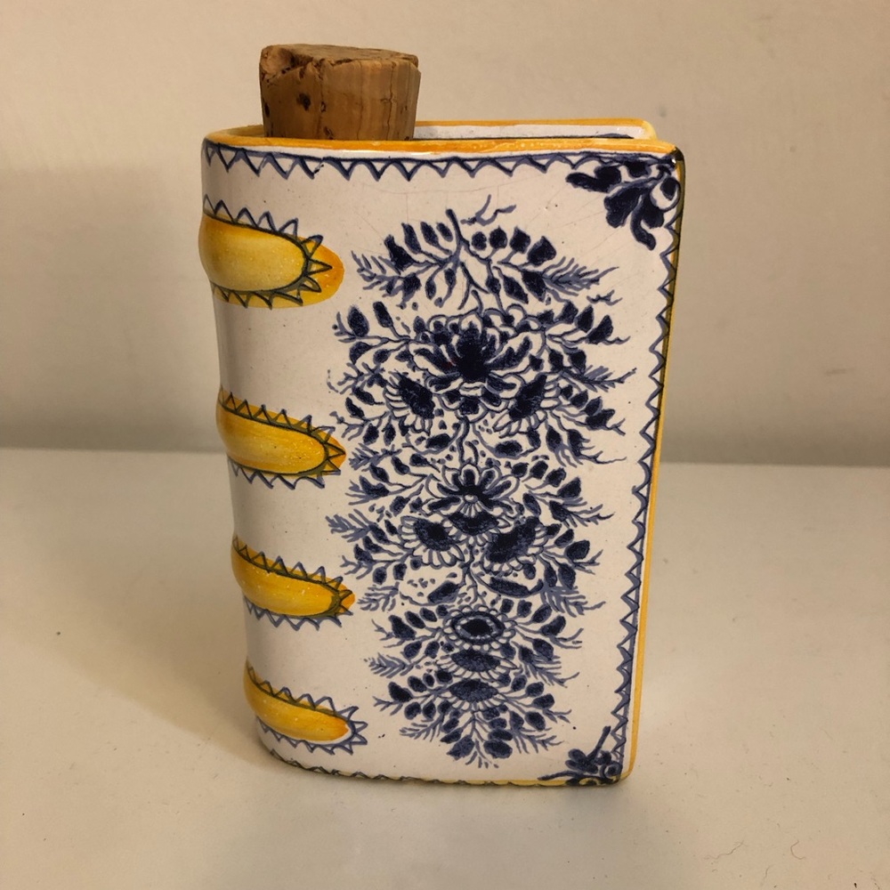 Metropolitan Museum Of Art Handpainted Book Flask in Delft Blue and Yellow